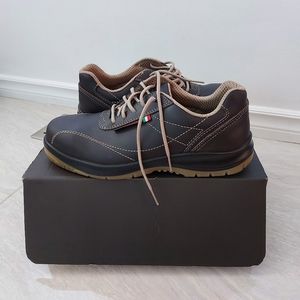 NWT Sidewinder Bora safety shoes